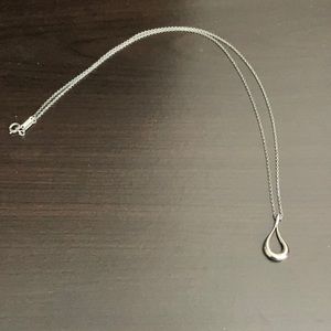 Tiffany & Co silver teardrop necklace